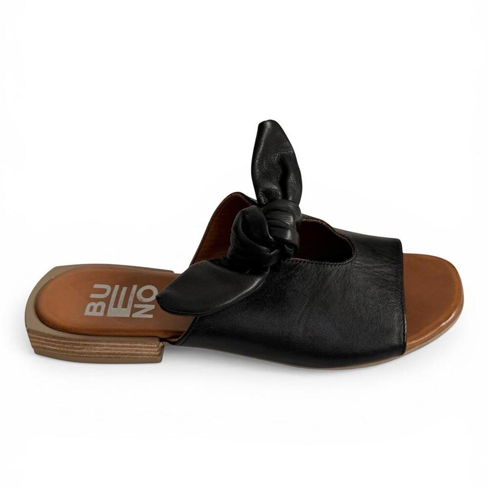 Bueno Black Leather Knot Slide Sandals Square Toe Slip On Size 38 US 7.5 Flats - Picture 2 of 8